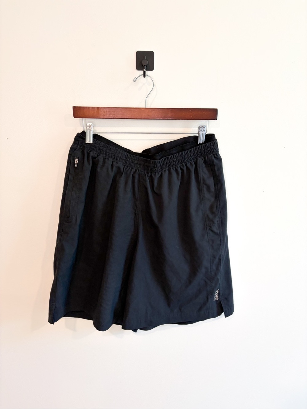 SAXX Men's Black Athletic Shorts Kinetic Train 2N1 Size Large